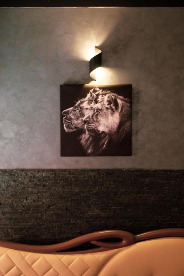Lion Luxury Rooms ローマ エクステリア 写真